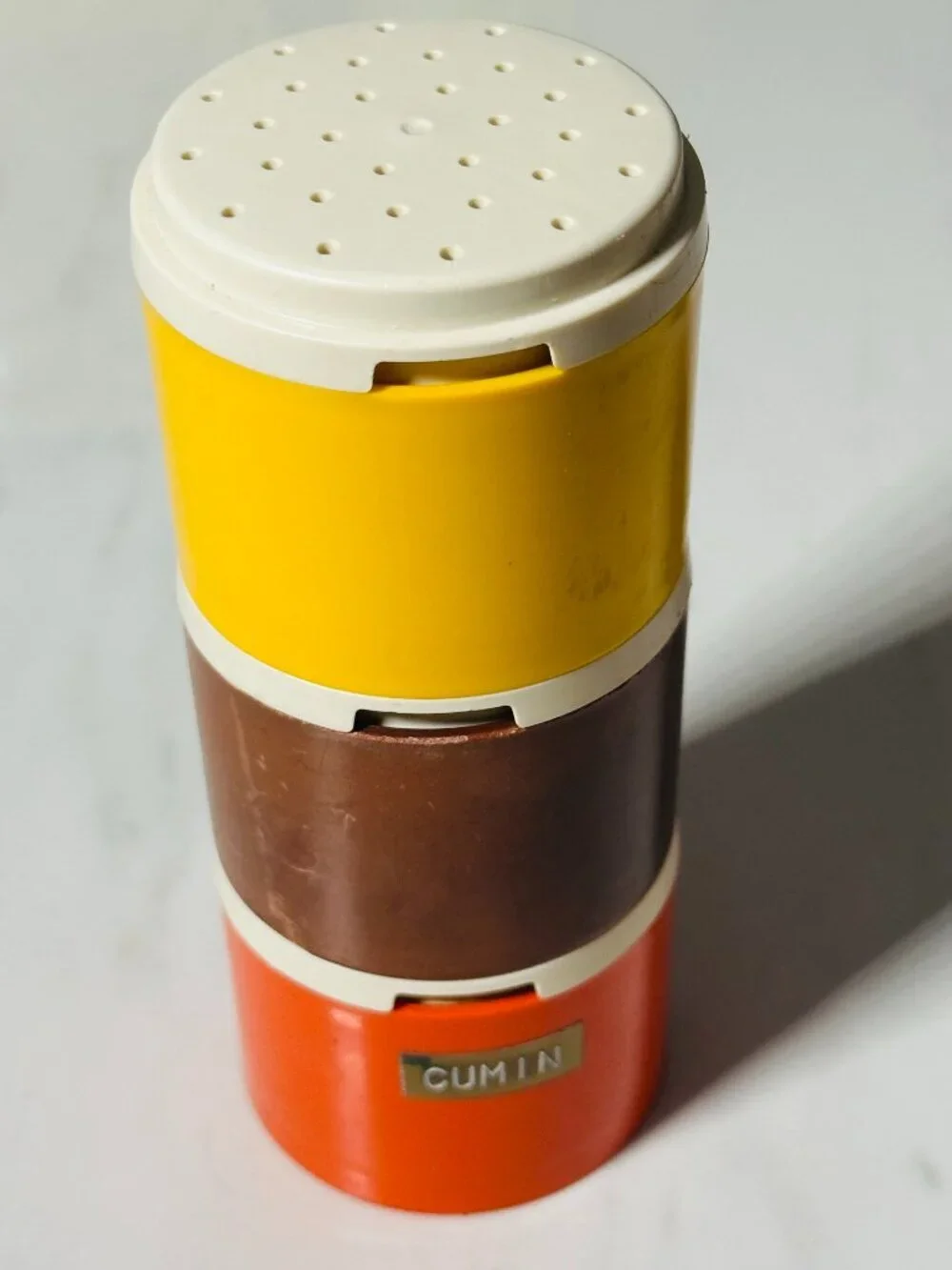 Vintage Tupperware 3 Stacking Spice Shakers Harvest Colors with Lids